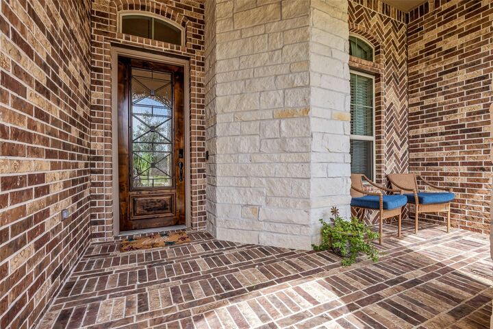 Property Photo: 14003 S Evergreen Ridge Court TX 77354