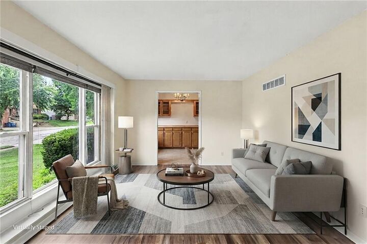 Property Photo:  419 Gordon Drive  MO 64068 
