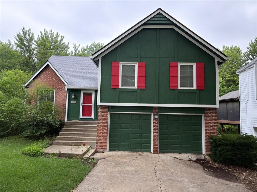 Property Photo: 15624 W 81st Street KS 66219