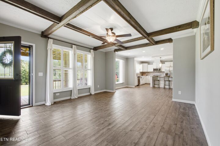 Property Photo:  127 Narramore Lane  TN 37846 