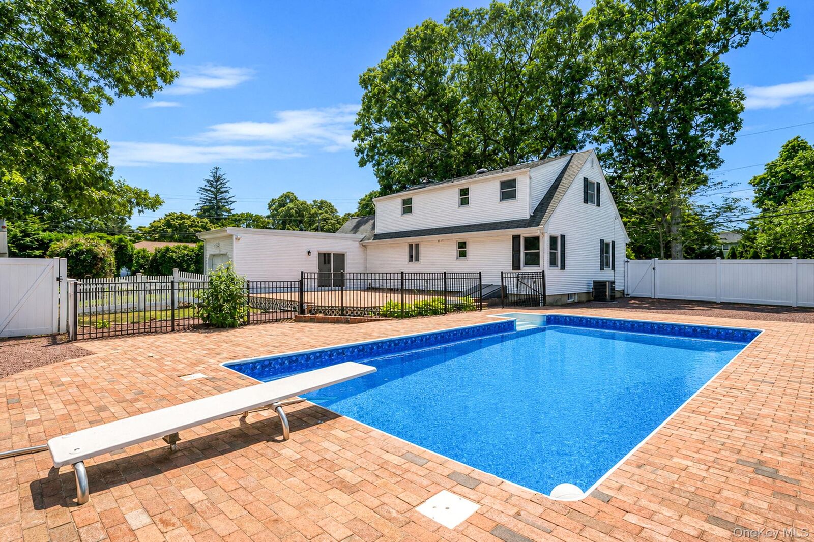 Property Photo: 273 Cambon Avenue NY 11780