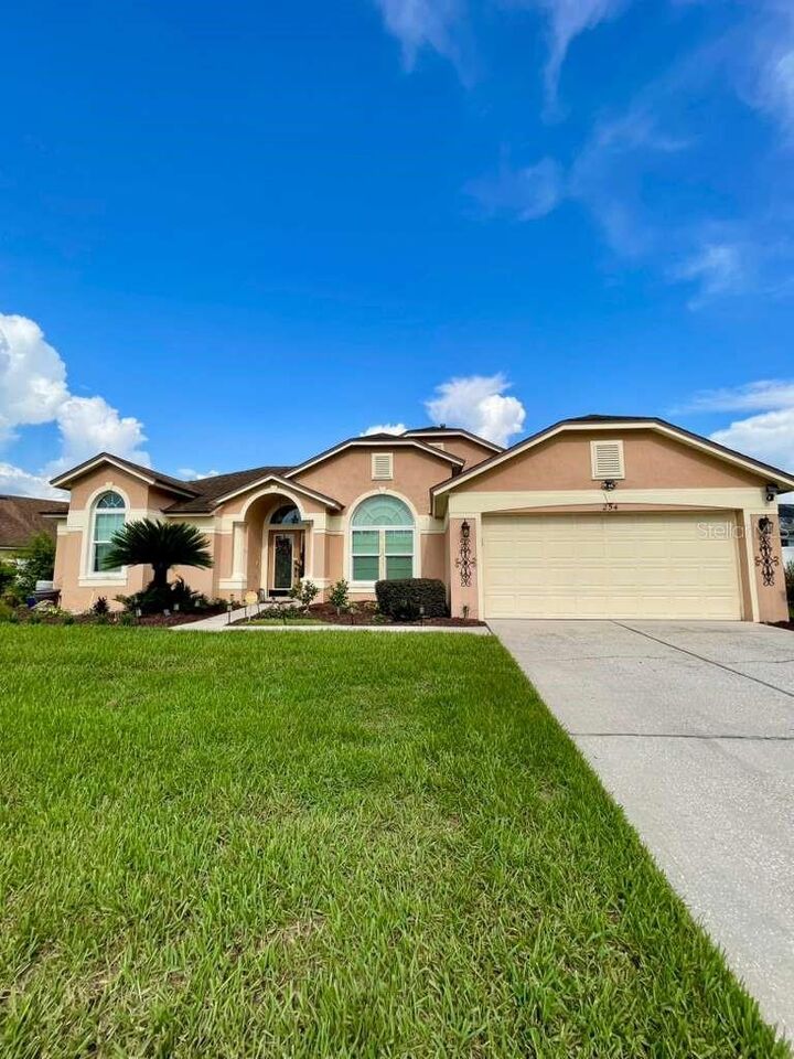 Property Photo:  254 Loma Del Sol Drive  FL 33896 