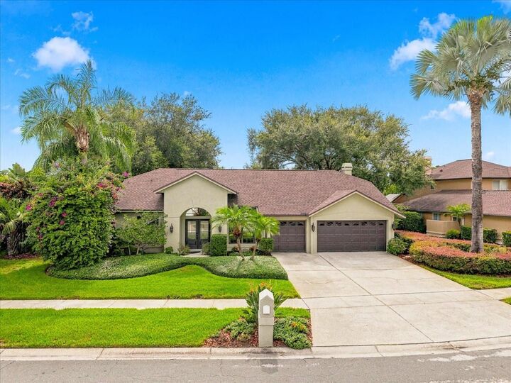 Property Photo: 15114 Laurel Cove Circle FL 33556