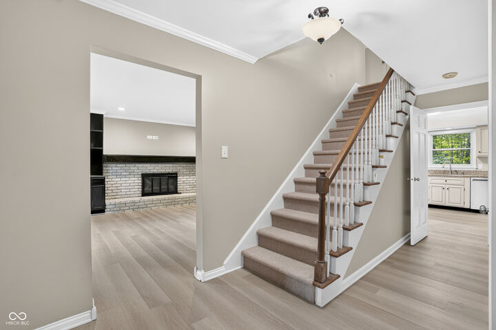 Property Photo: 7209 Kingswood Circle IN 46256