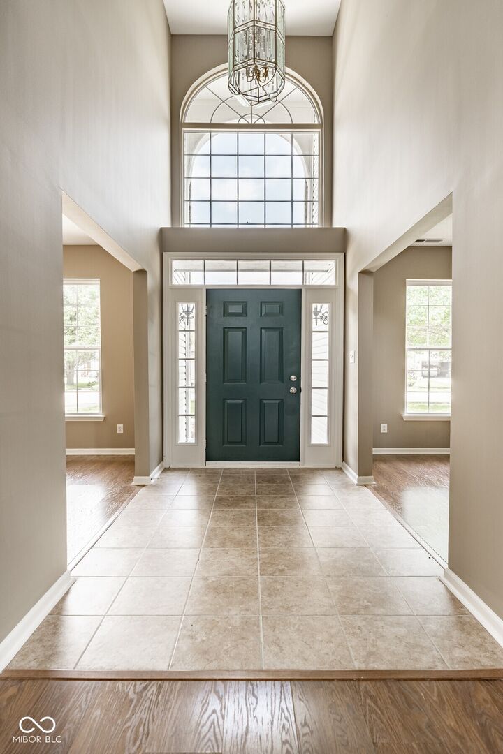 Property Photo:  12705 Geist Cove Drive  IN 46236 