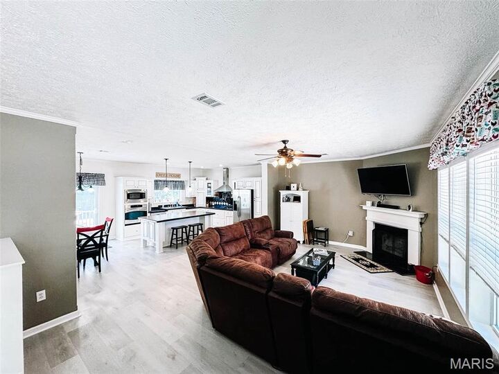 Property Photo: 44513 Willow Lane MO 63456