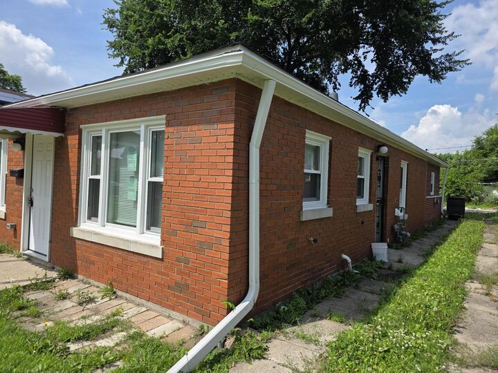 Property Photo: 14916 Langley Avenue IL 60419