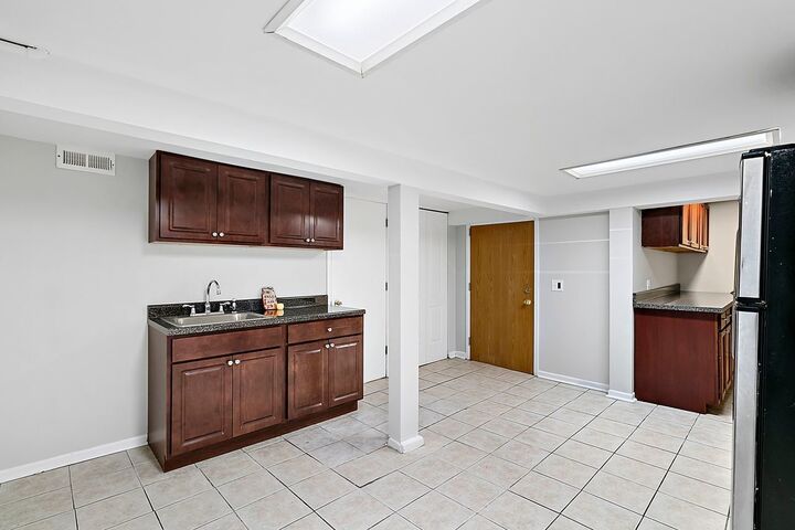 Property Photo: 933 Dunlop Avenue Garden IL 60130
