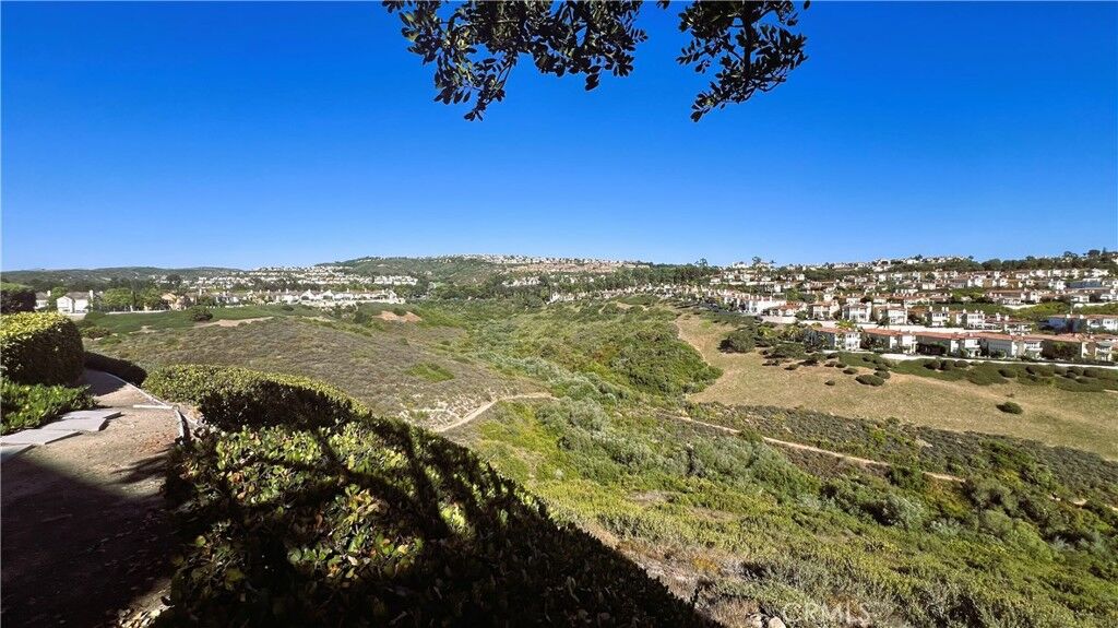 Property Photo:  11 Chandon  CA 92657 