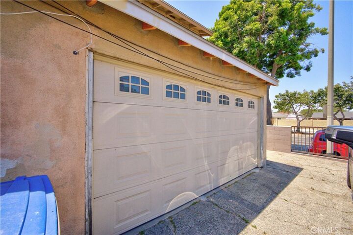 Property Photo: 11 Eastridge Lane CA 90745