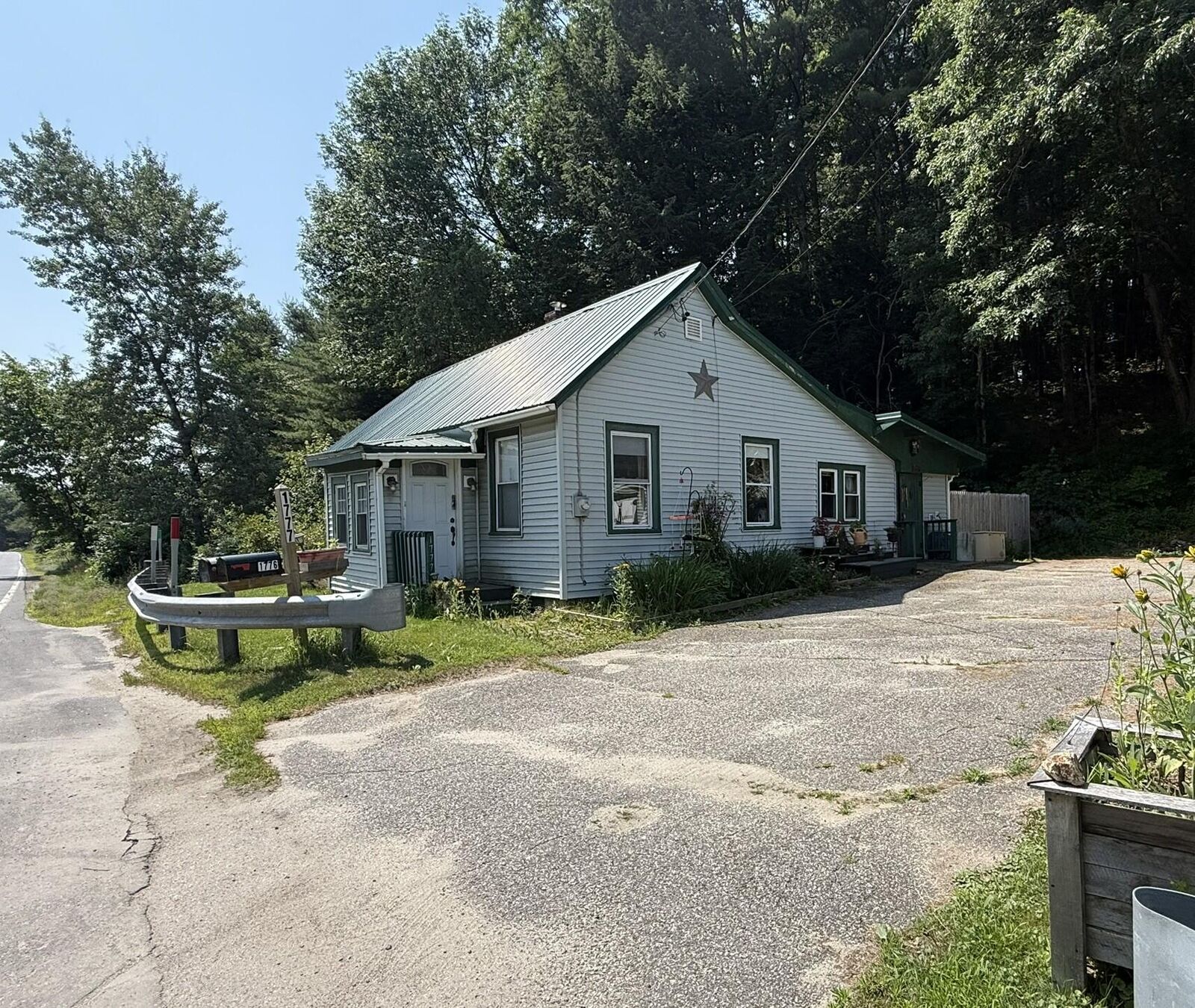 Property Photo: 1777 Riverside Drive ME 04210
