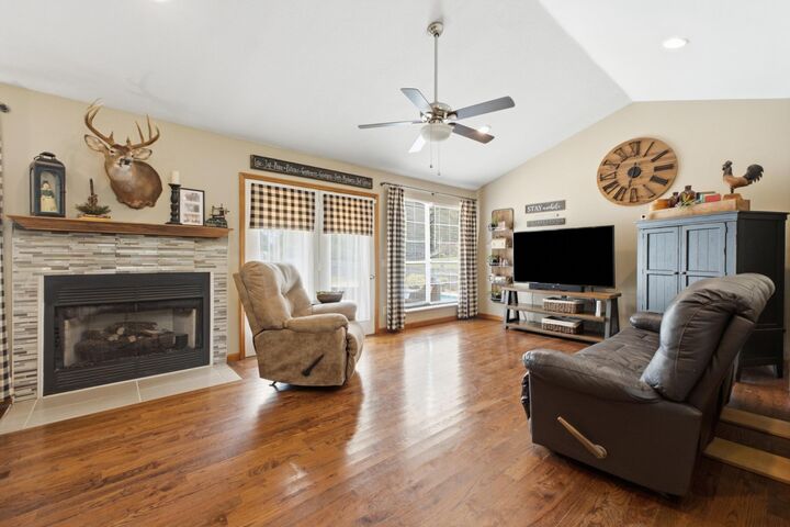 Property Photo:  155 County Road 327  TN 37826 