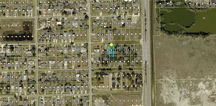 Property Photo: 3520 Jeffcott Street FL 33916