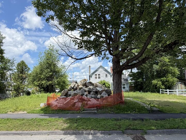 Property Photo: 18-22 Elliot Street NH 03431