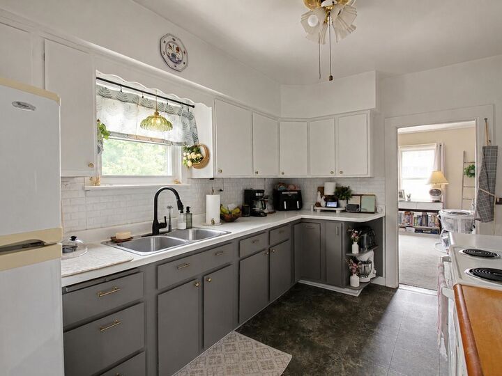 Property Photo: 19 East Road VT 05446