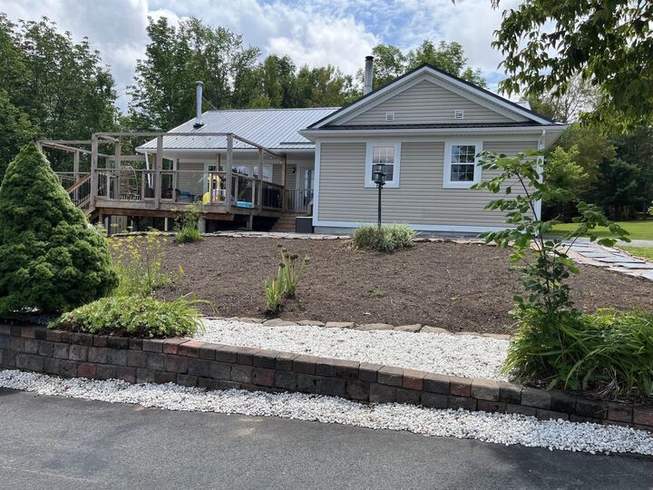 9 Brightman Avenue — photo 1