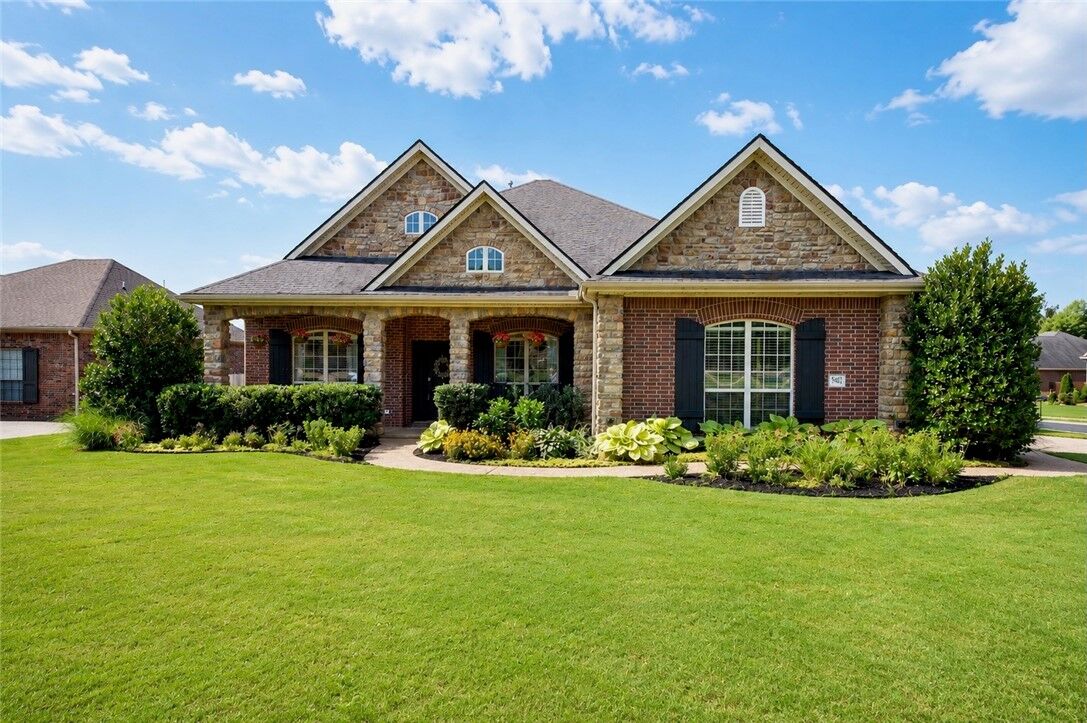 Property Photo: 5603 Sombreado Road AR 72703
