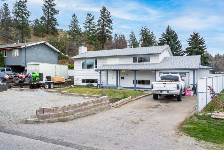 885 Camelia Road — photo 1