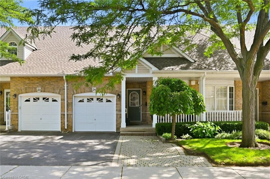 Property Photo:  3045 New Street 24  ON L7N 3V9 