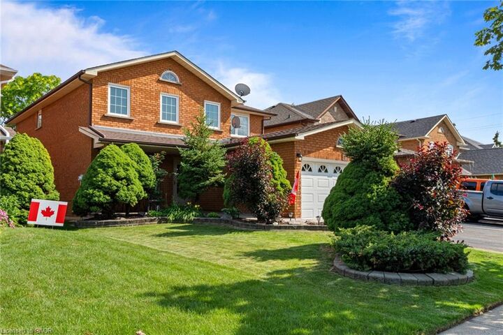 Property Photo: 8 Cochrane Avenue ON L6Z 4J4