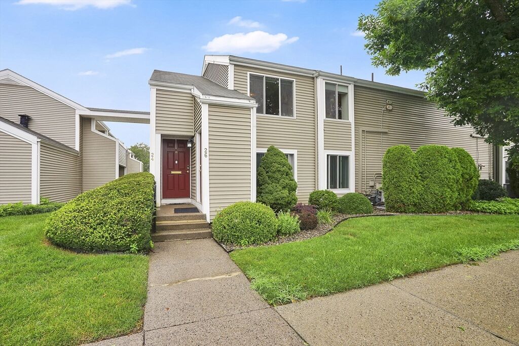 Property Photo: 26 Nassau Dr 26 MA 01129