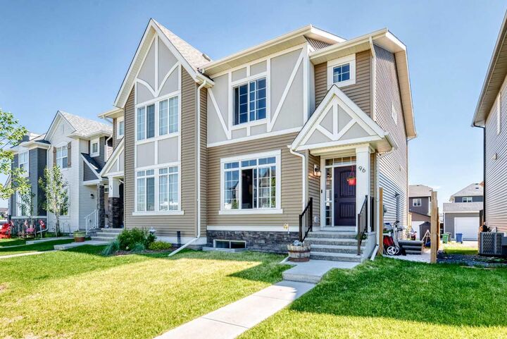 96 Wolf Gate — photo 1
