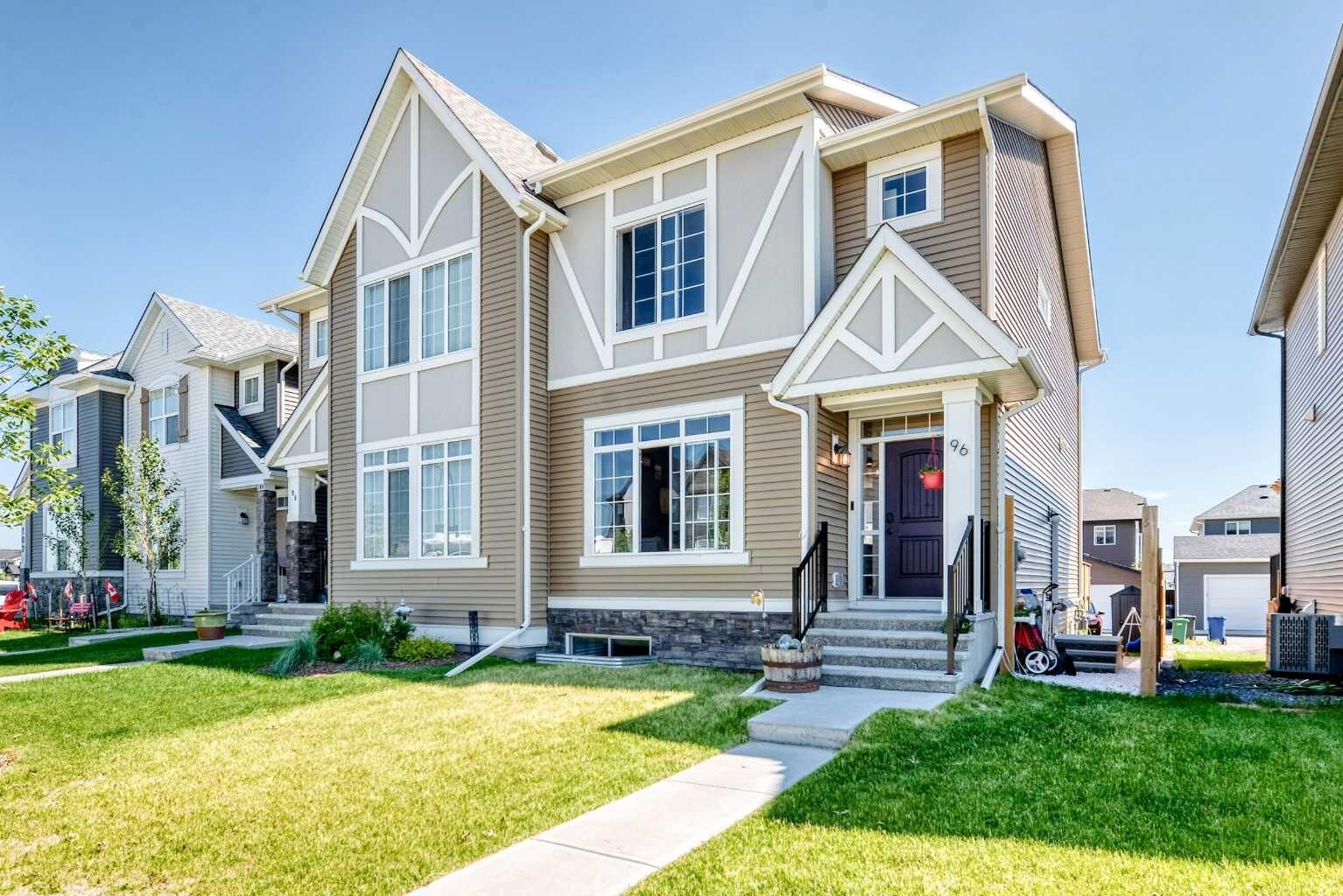 Property Photo: 96 Wolf Gate AB T1S 5T9