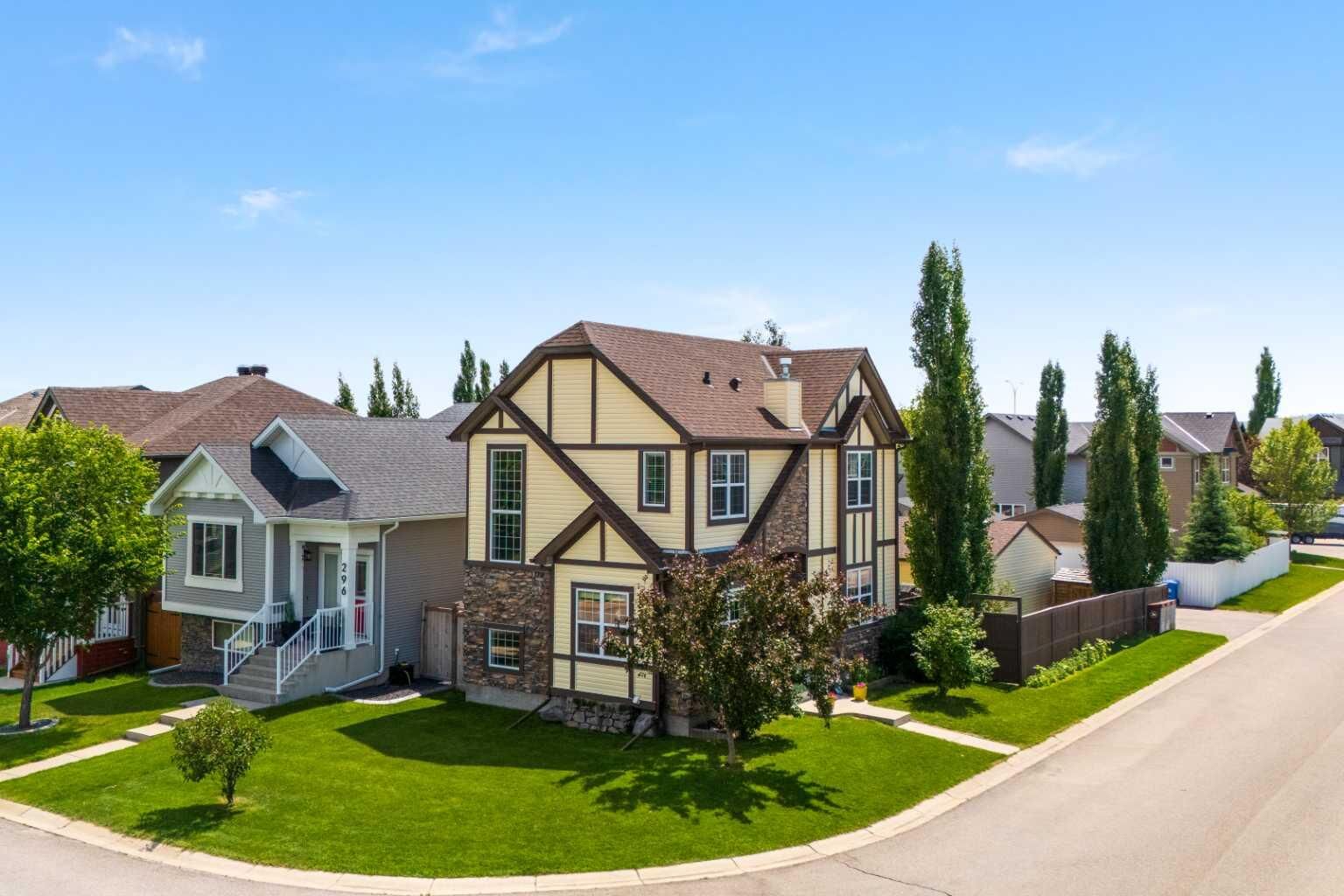Property Photo:  298 Silverado Plains Close SW  AB T2X 0J2 