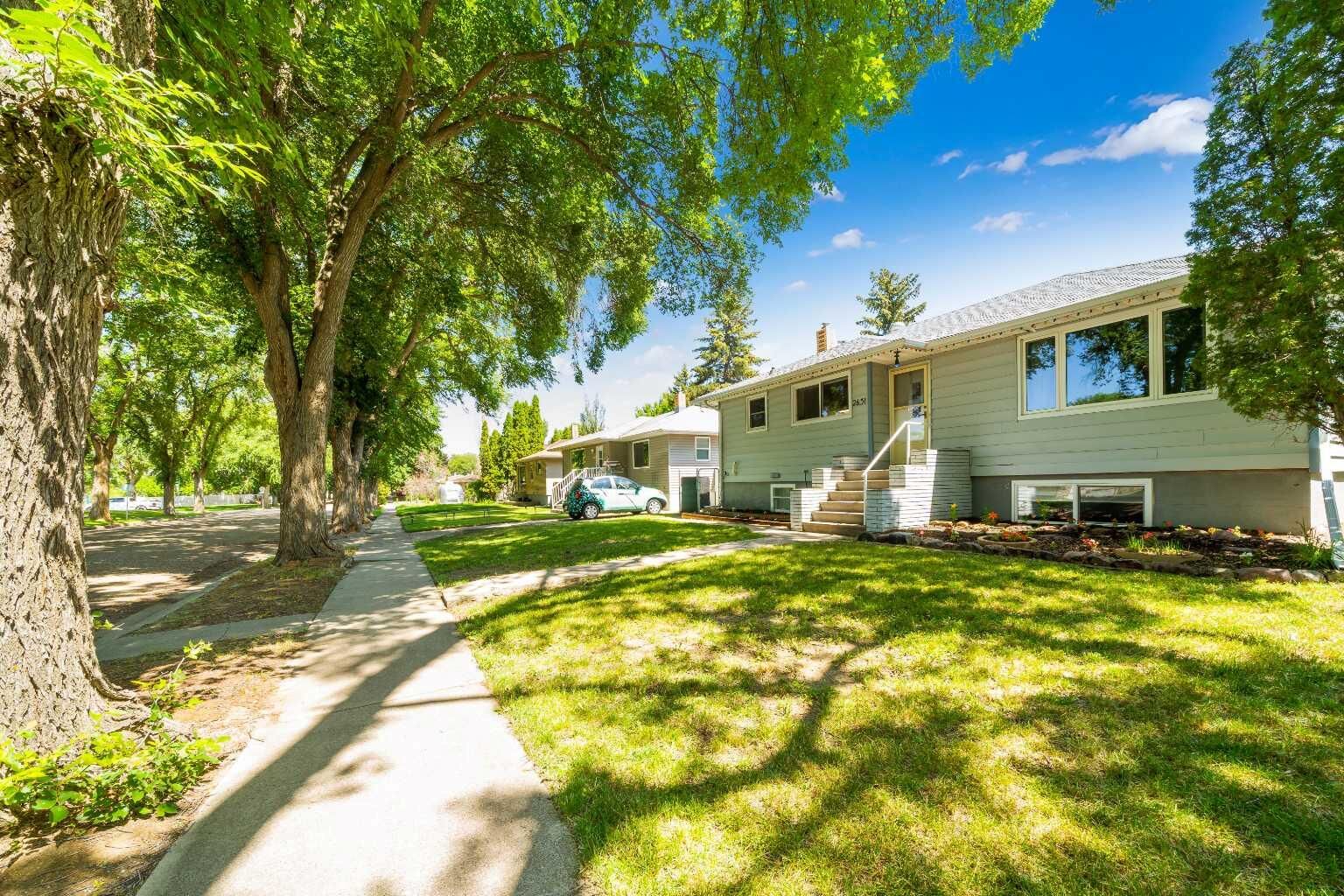 Property Photo: 2631 16 Avenue SE AB T1A 3T6