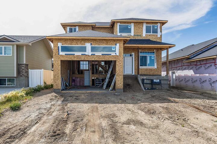 918 Memorial Drive SE — photo 1