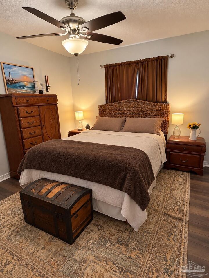 Property Photo:  10568 Wilderness Ln  FL 32534 