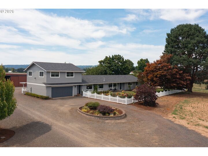 Property Photo: 23335 Bents Rd OR 97002