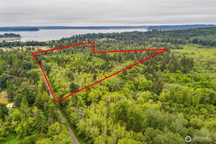 Property Photo:  3400  84th Street NW  WA 98271 