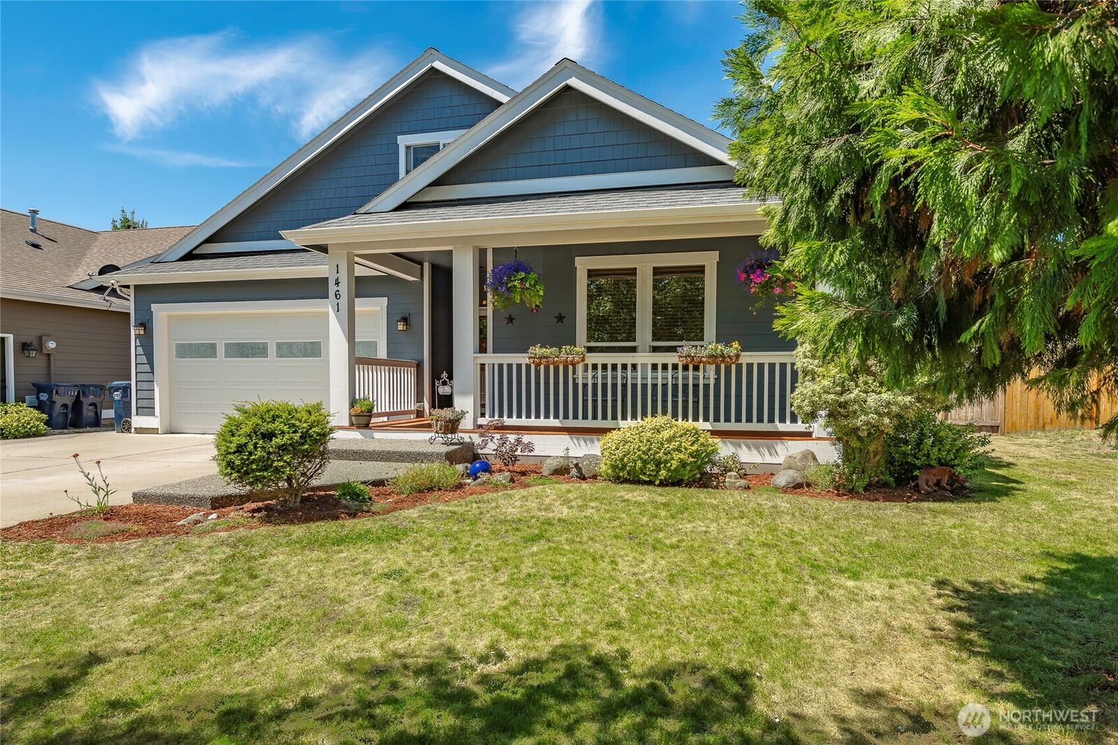 Property Photo: 1461 Lupin Street WA 98264