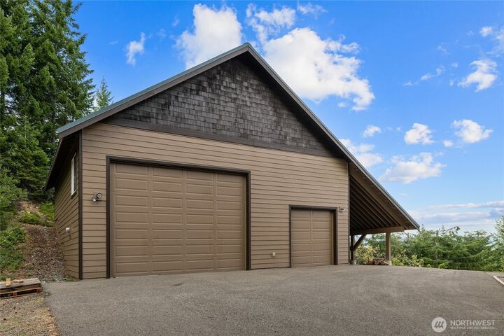 Property Photo:  581  Fs Rd 4517  WA 98922 