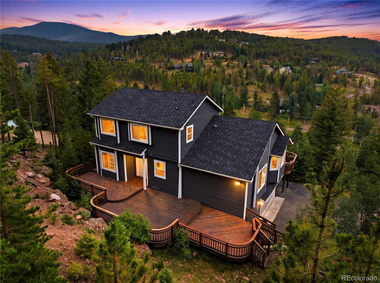 Property Photo:  6932 Snowshoe Trail  CO 80439 