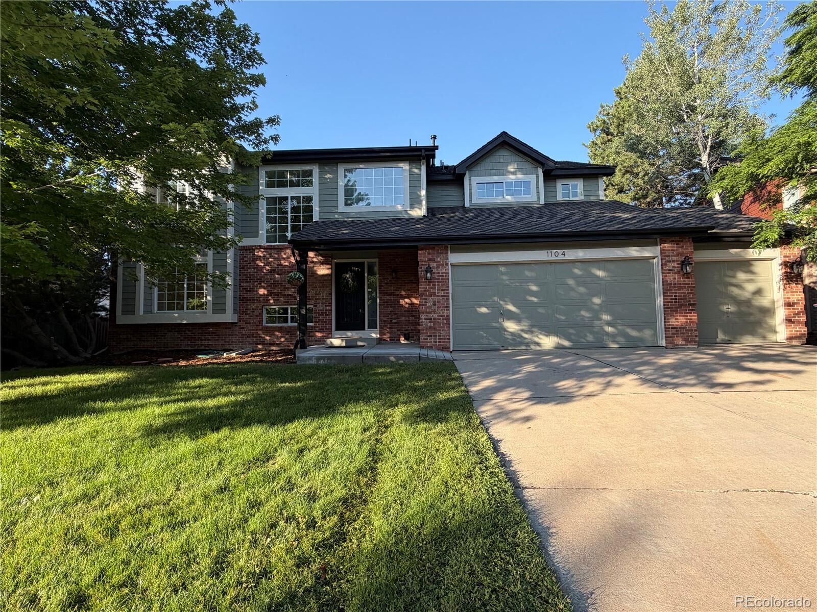 Property Photo: 1104 Ridgeview Circle CO 80020