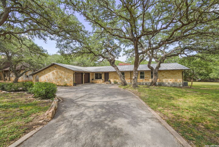 Property Photo:  16710 Lilly Crest  TX 78232 