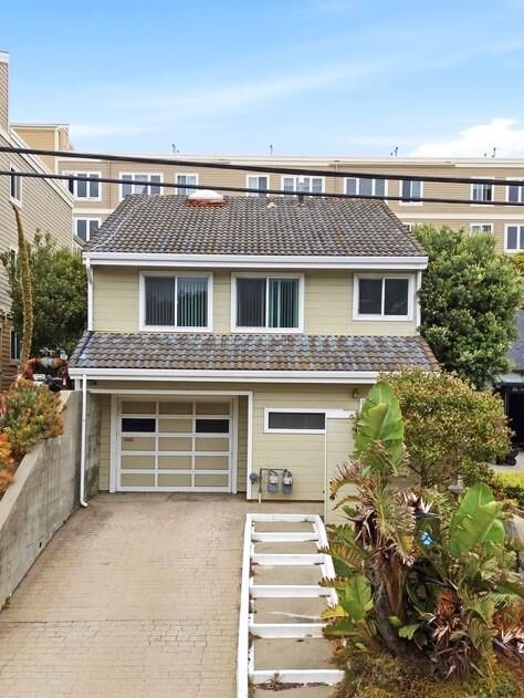Property Photo:  565 Crespi Drive  CA 94044 