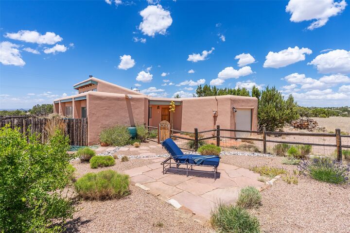 Property Photo: 4 Domingo Road NM 87508