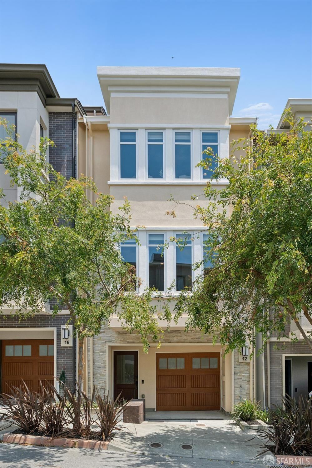 Property Photo: 12 Summit Way CA 94132