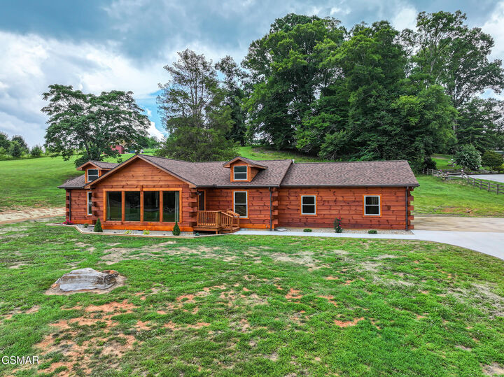 Property Photo:  1519 Indian Warpath Road  TN 37876 