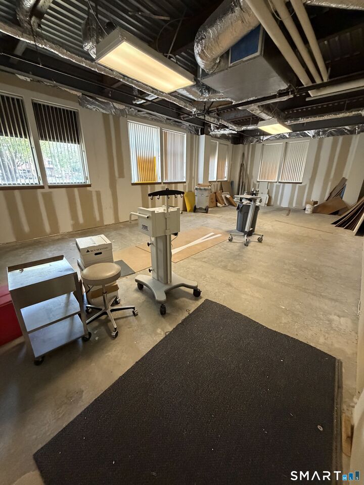 Property Photo:  893 Main Street First Floor Retail  CT 06108 