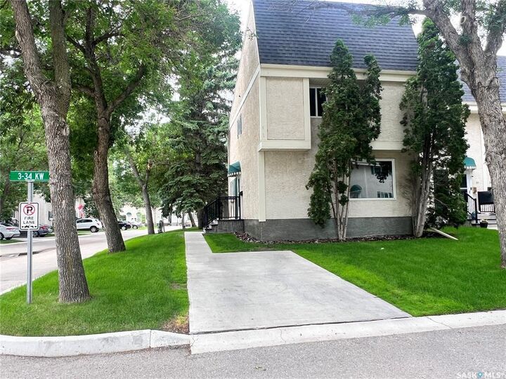 Property Photo: 34 Killarney Way SK S4S 6X8