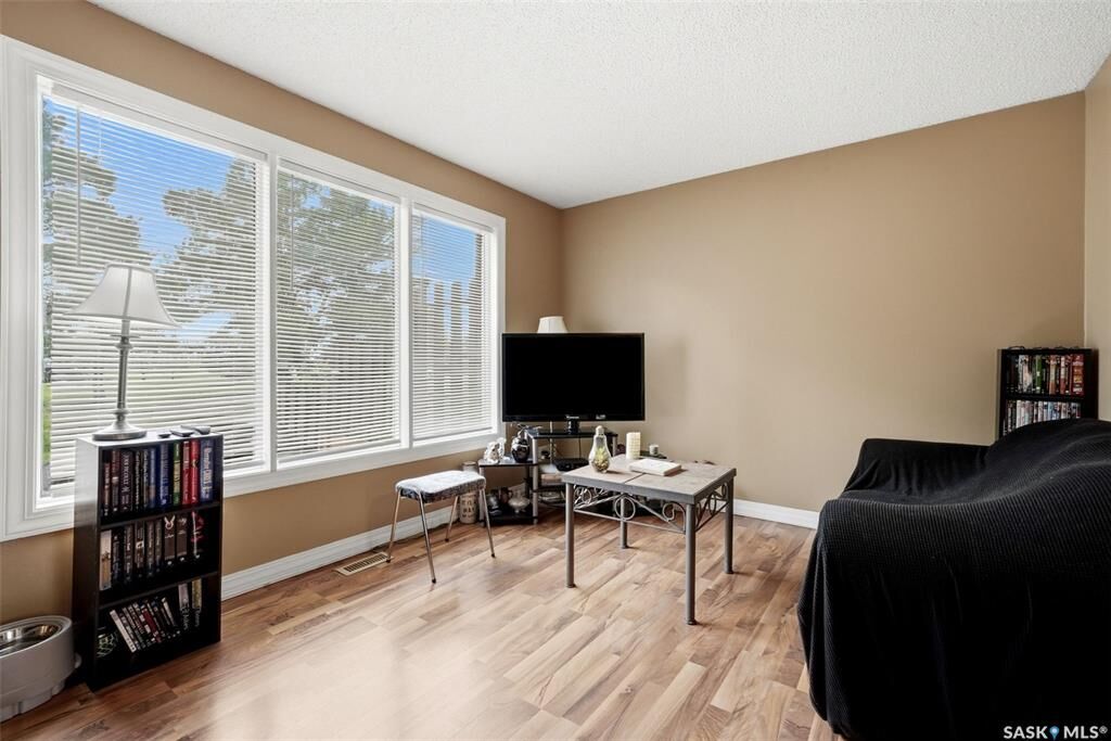 Property Photo: 3828 Castle Road SK S4S 4V9