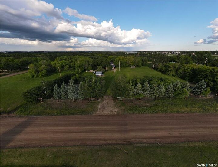 Property Photo:  212 Sully Avenue  SK S3N 4K1 