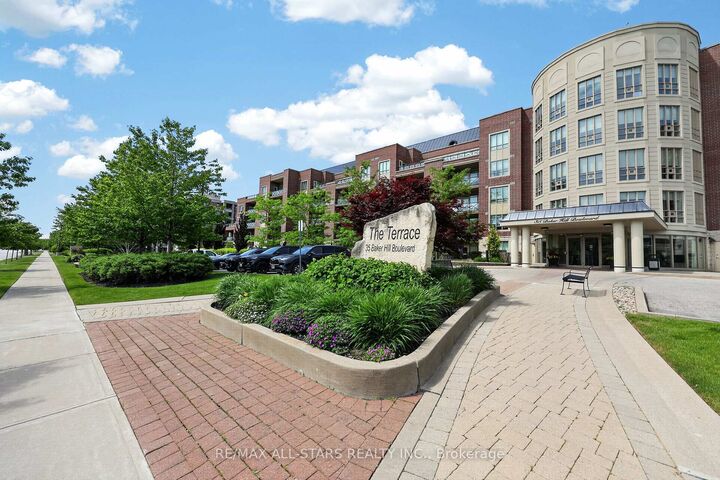 35 Baker Hill Boulevard 115 — photo 1