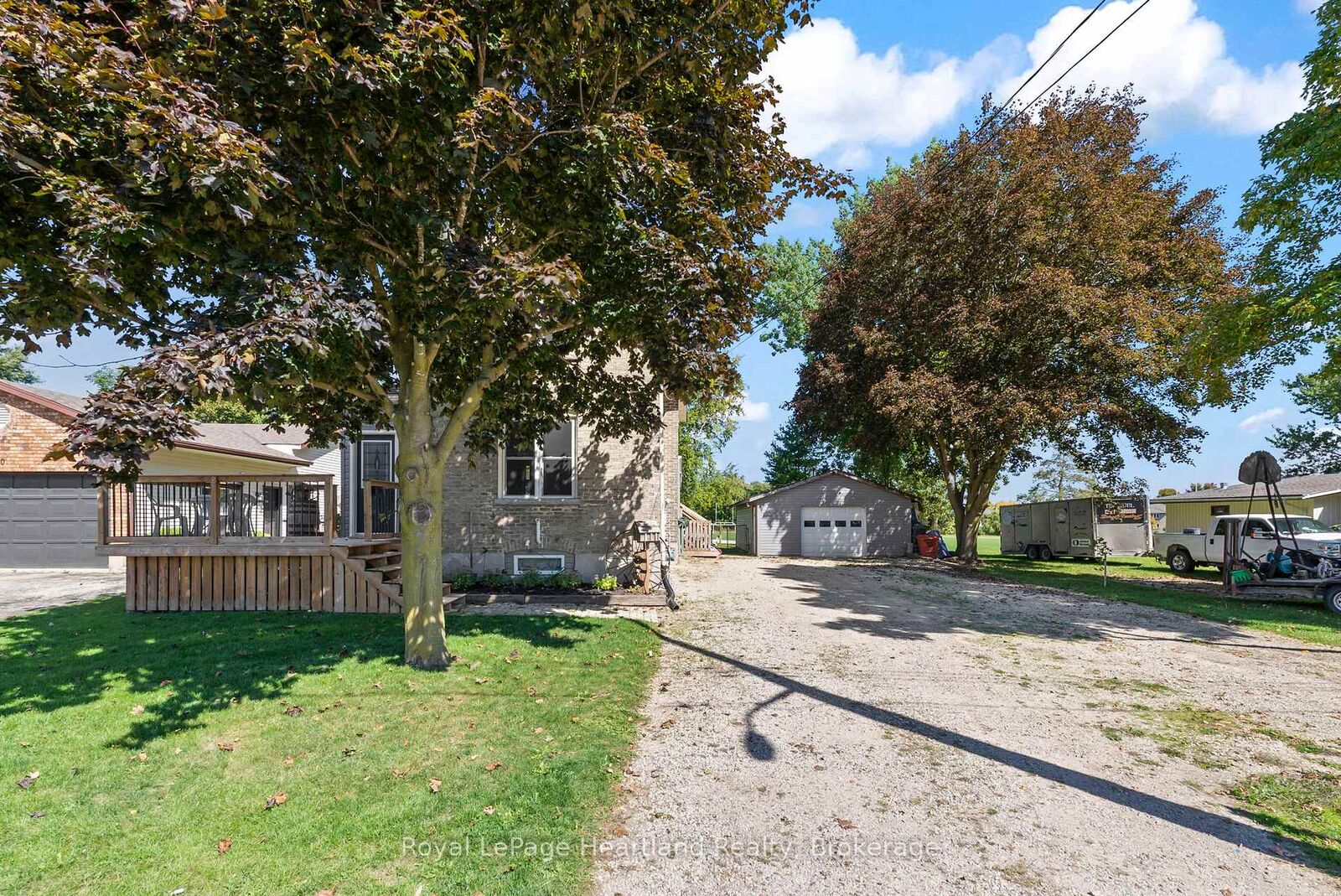 Property Photo: 555 Raglan Street ON N0G 2P0