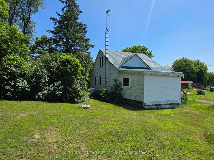 Property Photo:  705 Highway 32 Highway SW  ON K7G 2V3 