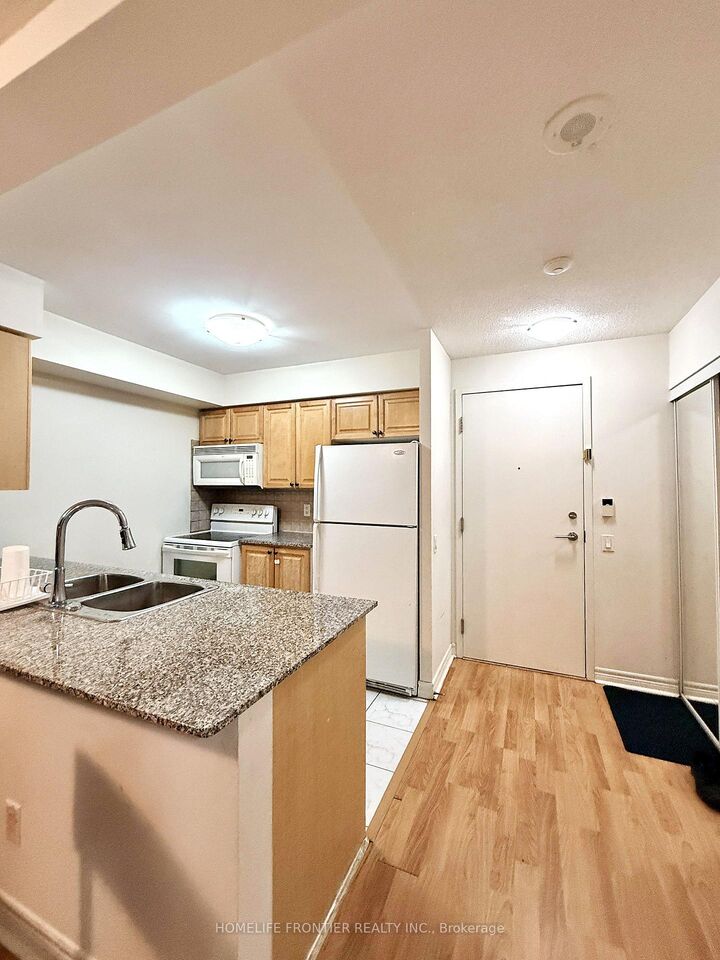 Property Photo:  83 Borough Drive 1707  ON M1P 5E4 